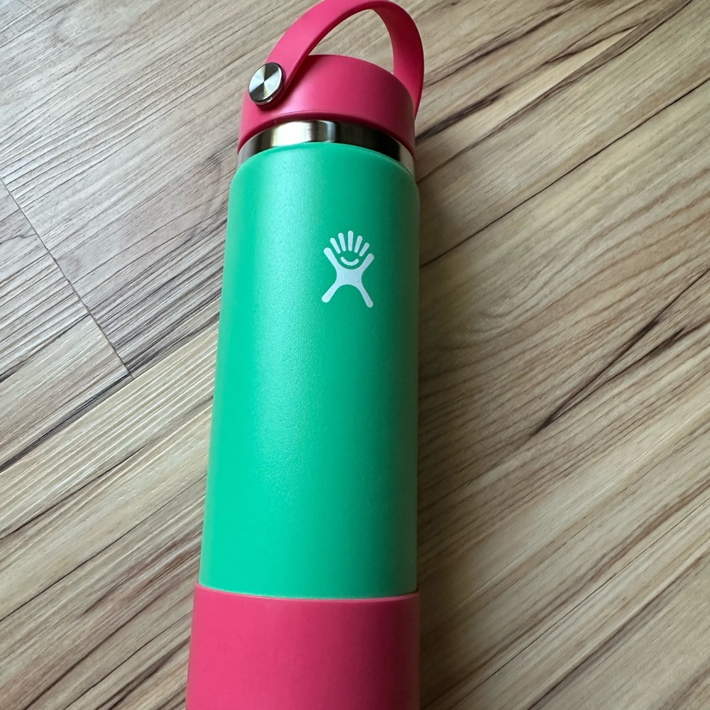 Hydro Flask 20oz spearmint